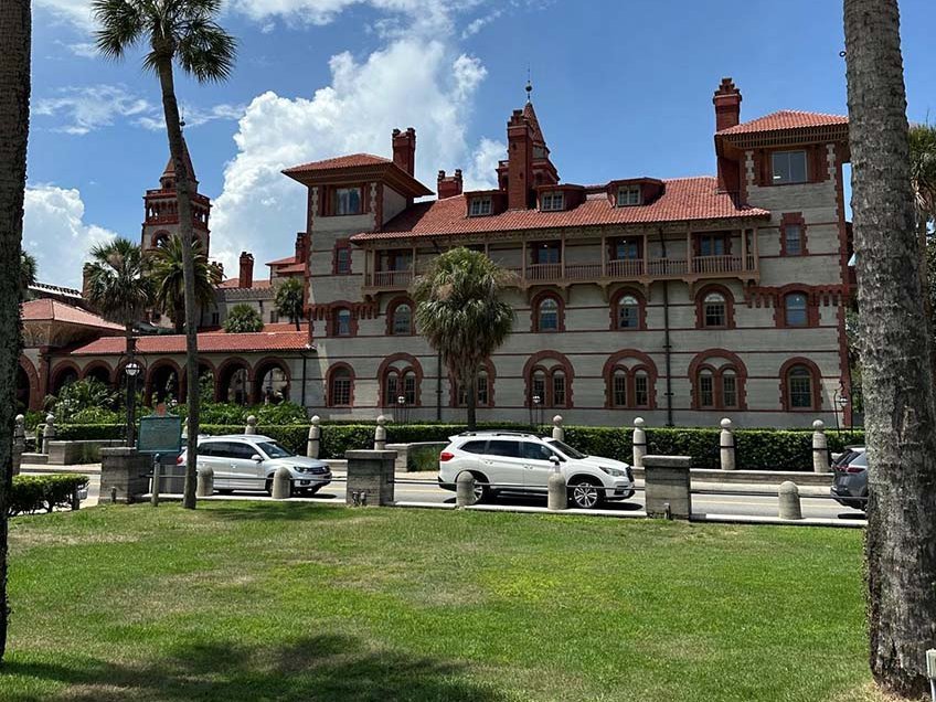 Ein Gebäude in Orlando, Florida.