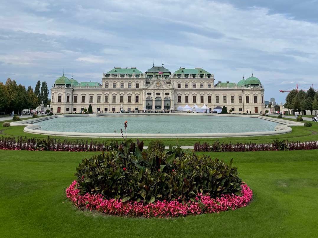 Eindrücke vom Sightseeing in Wien während eines Auslandsaufenthalts in der Slowakei.