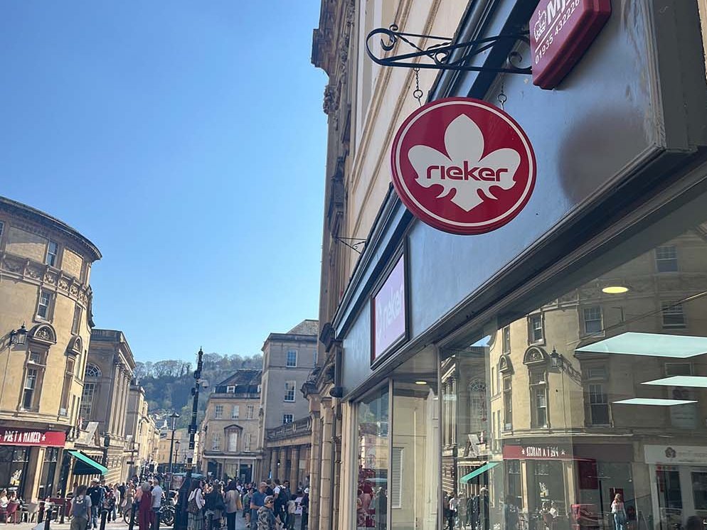 Ein Rieker Shop in England.